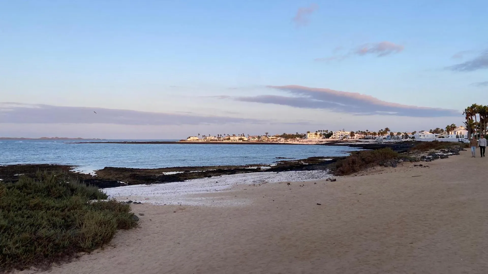 Amazing Villa By The Beach With Private Pool Corralejo